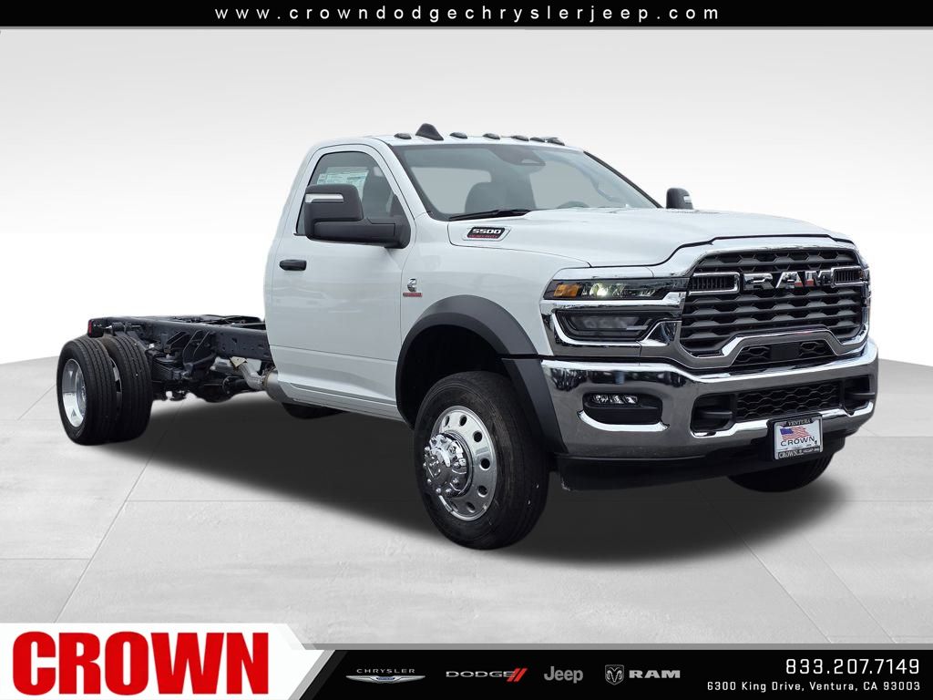 2026 Ram 5500 Tradesman photo 3