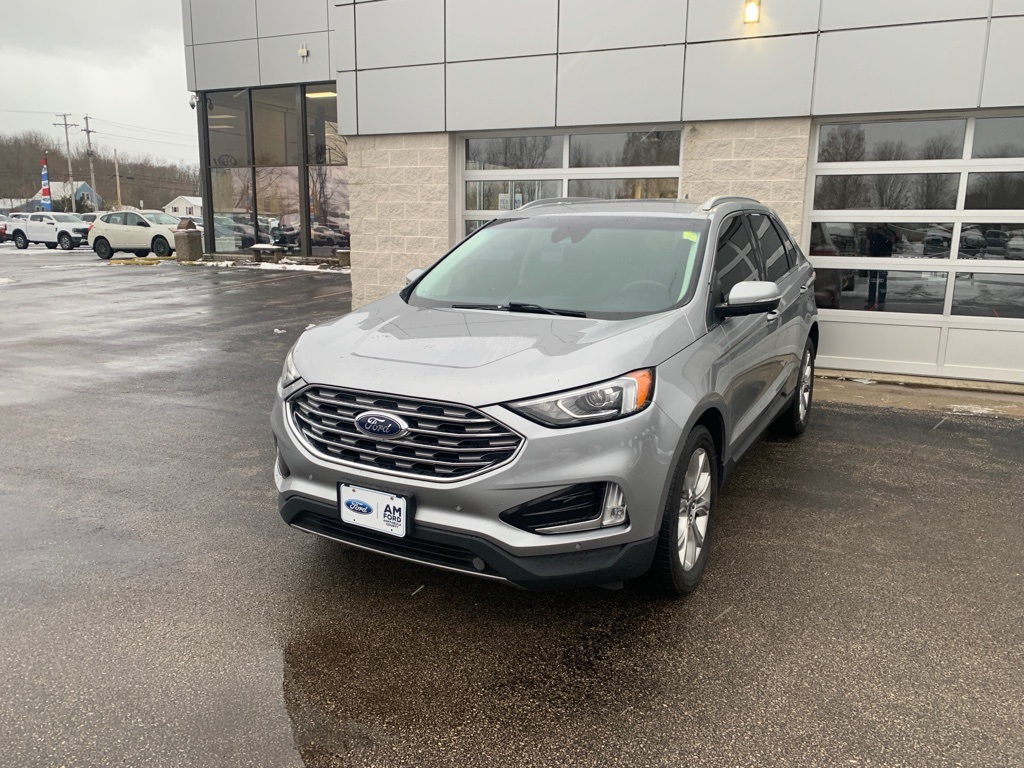 2020 Ford Edge Titanium's photo