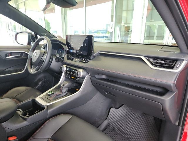 2025 Toyota RAV4 Hybrid XSE photo 21