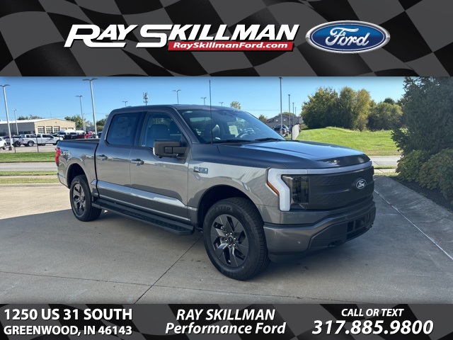 2025 Ford F-150 Lightning Flash's photo