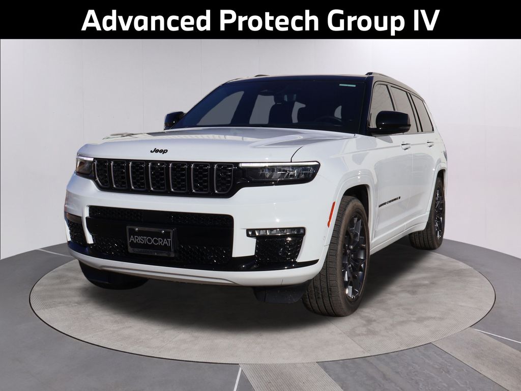 2024 Jeep Grand Cherokee L Summit photo 4