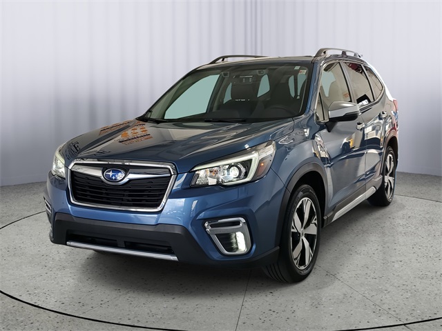 2019 Subaru Forester Touring photo 5