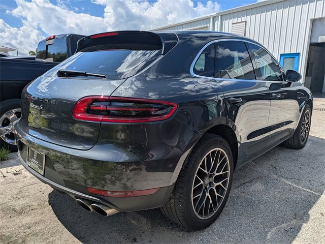 2018 Porsche Macan S photo 2