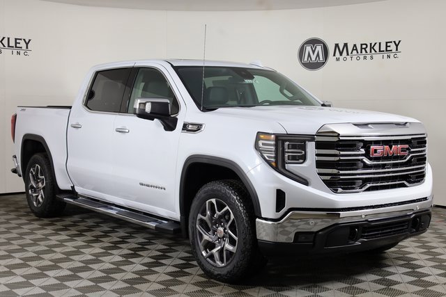 2026 GMC Sierra 1500 SLT's photo