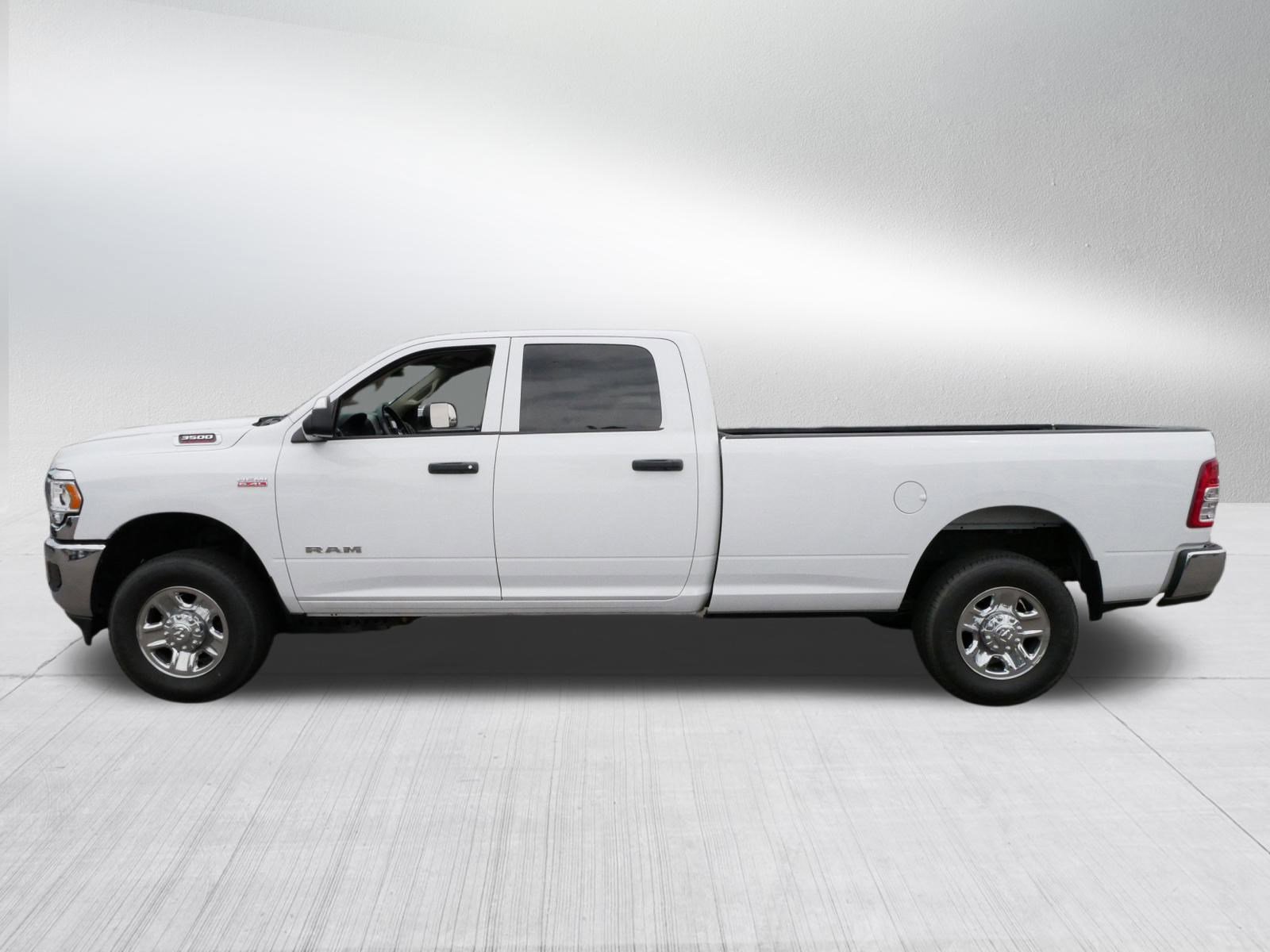 2020 Ram 3500 Tradesman photo 4