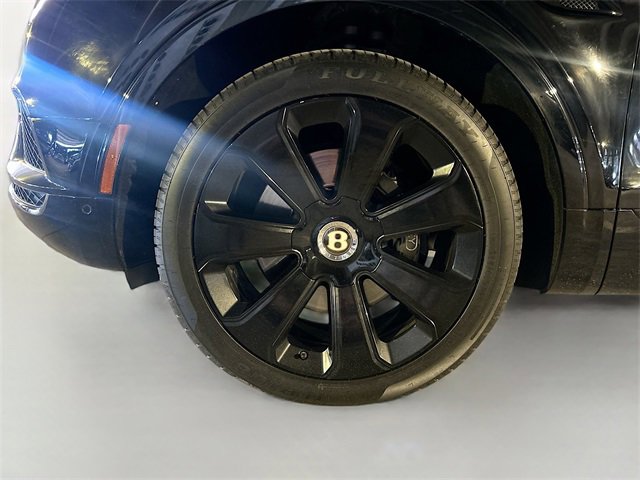 2020 Bentley Bentayga V8 photo 31