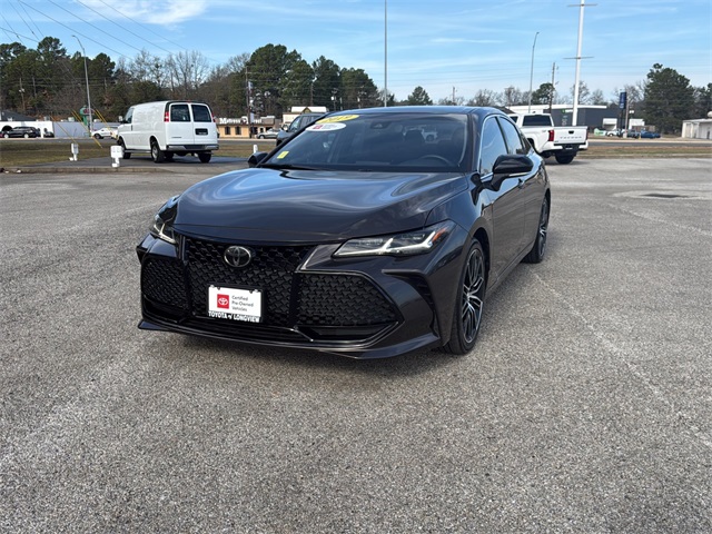2019 Toyota Avalon Touring's photo