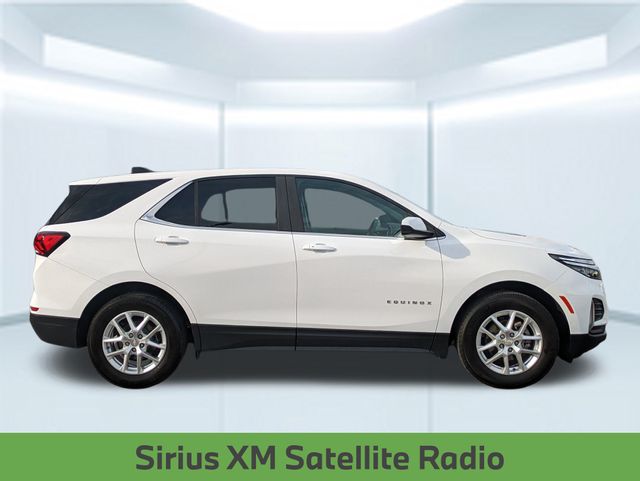 2023 Chevrolet Equinox LT photo 4