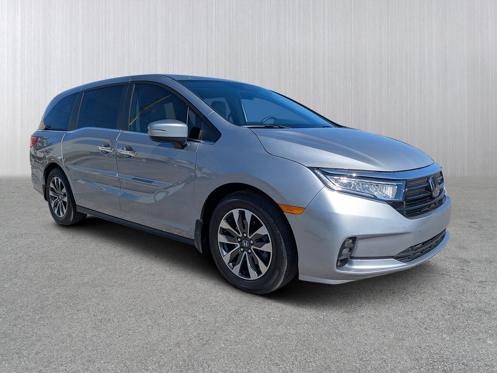 2023 Honda Odyssey EX-L's photo