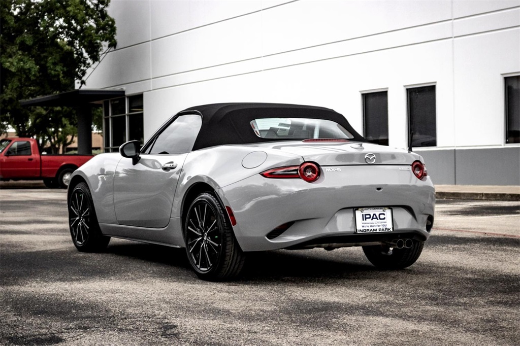 2025 Mazda MX-5 Miata Miata Grand Touring photo 7