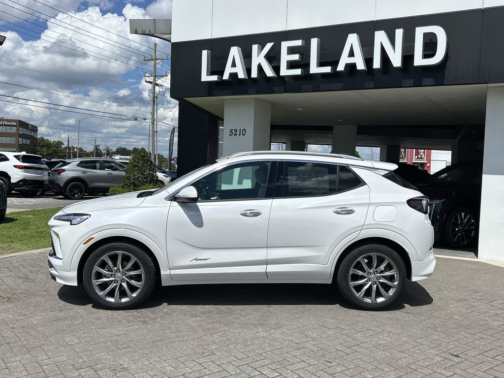 2026 Buick Encore GX Avenir photo 3