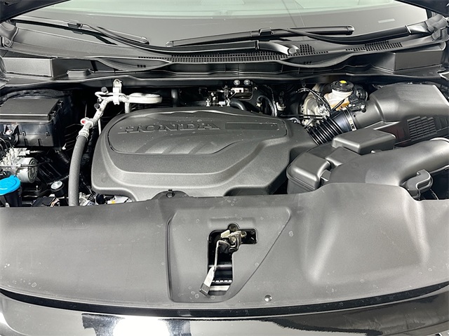 2026 Honda Odyssey Sport photo 8