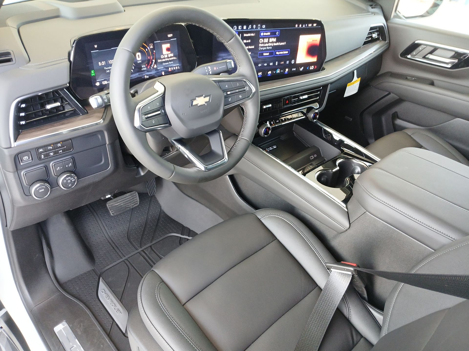 2025 Chevrolet Tahoe LT photo 10