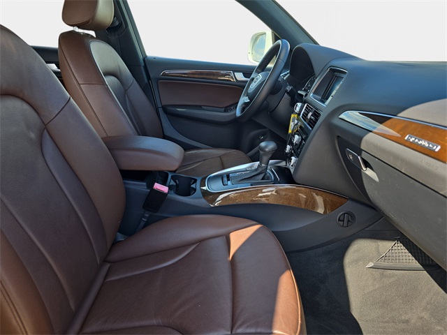 2013 Audi Q5 2.0T Premium photo 10