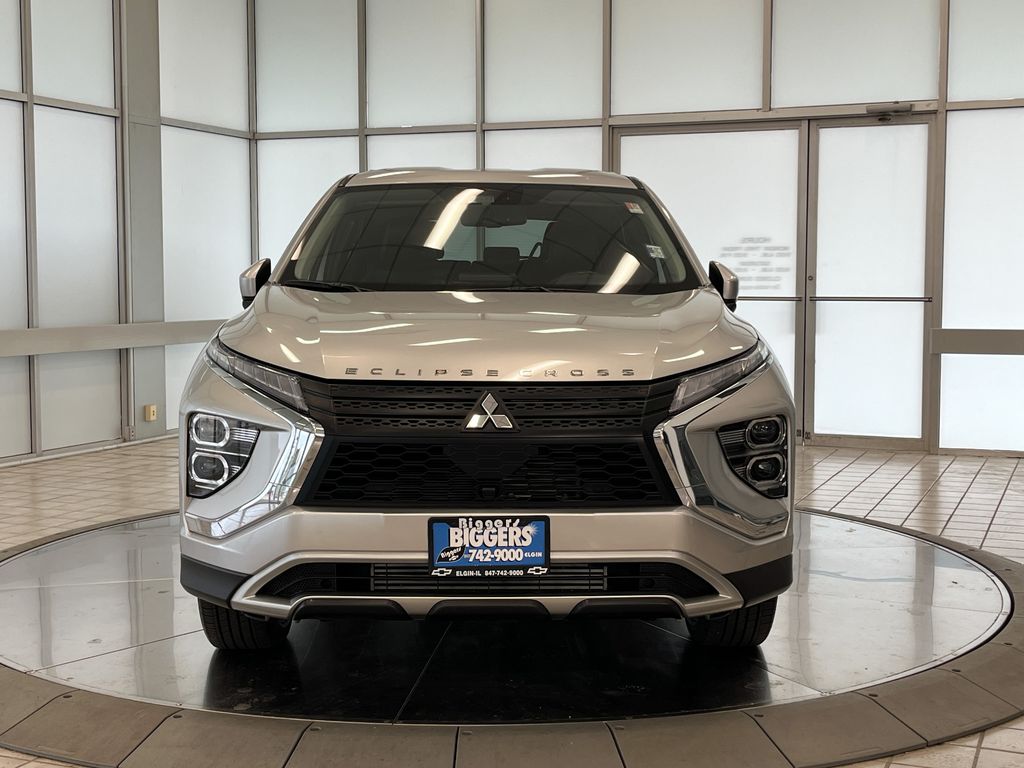 2022 Mitsubishi Eclipse Cross SE photo 3