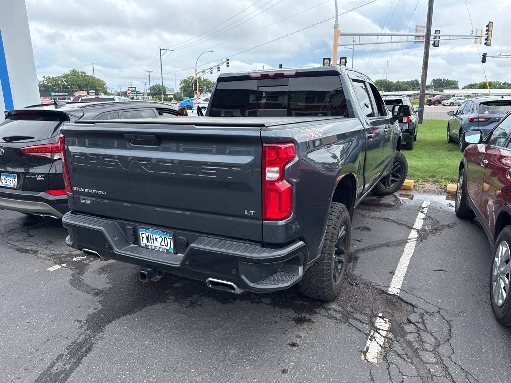 Used 2020 Chevrolet Silverado 1500 LT Trail Boss with VIN 3GCPYFED4LG421953 for sale in Shakopee, Minnesota