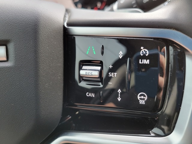 2024 Land Rover Discovery Sport S photo 28