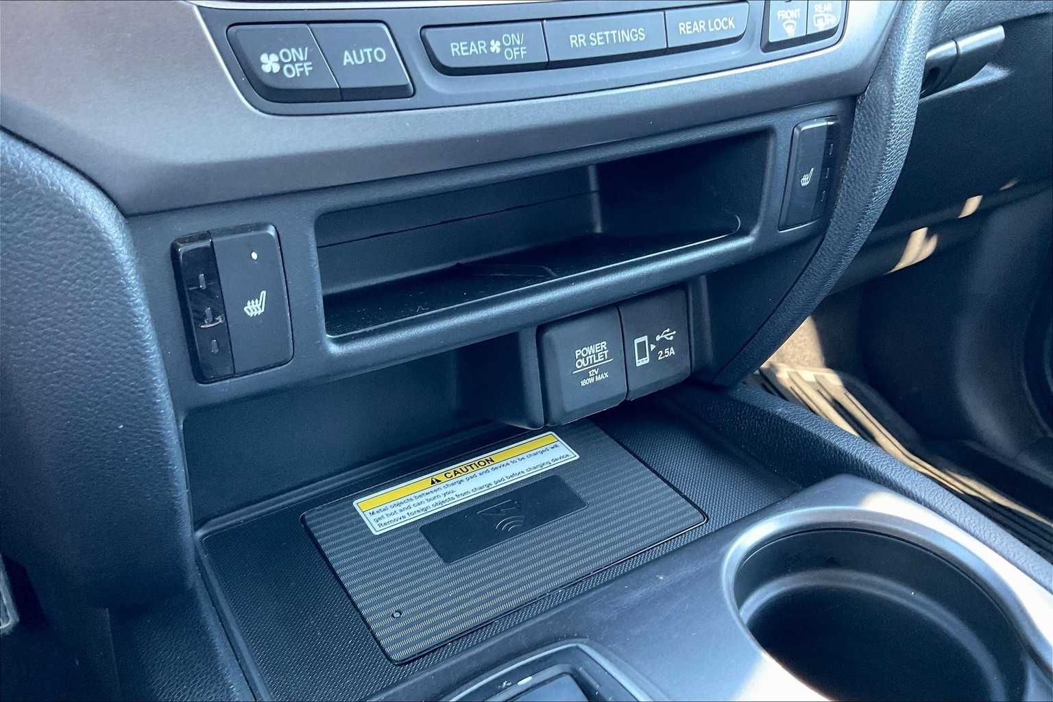 2021 Honda Pilot Special Edition photo 28