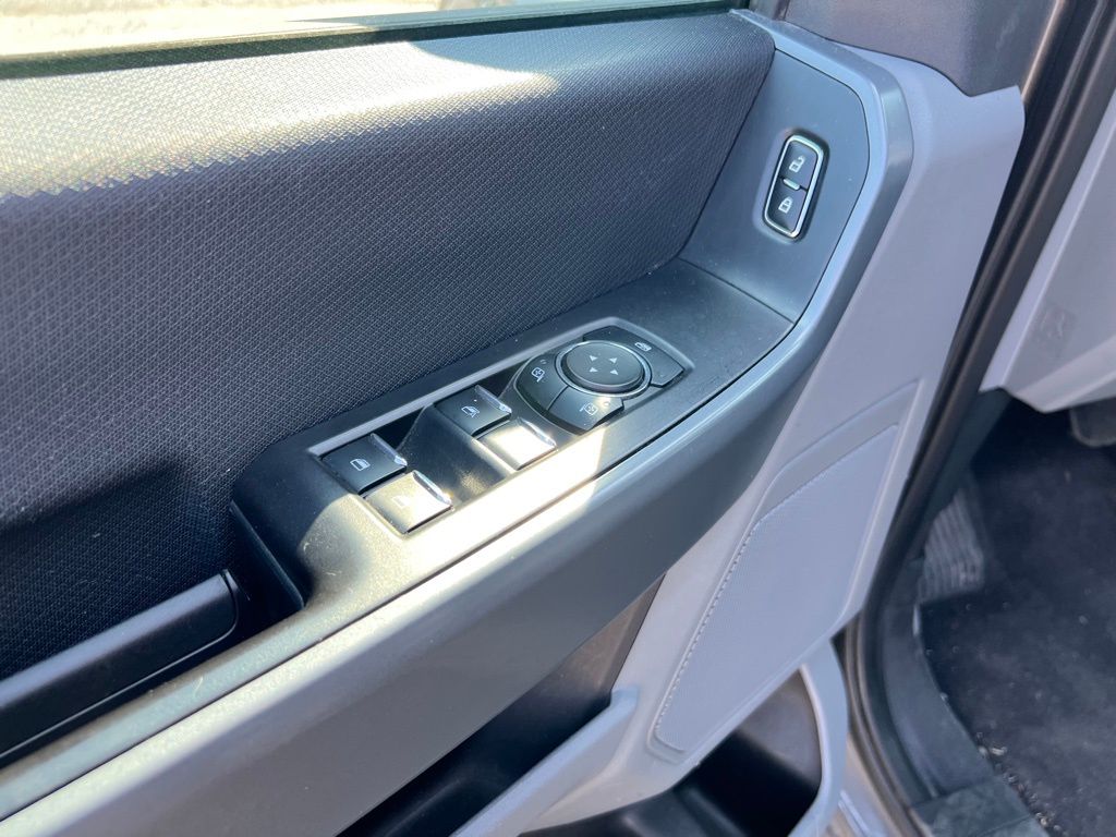 2023 Ford F-150 XLT photo 11