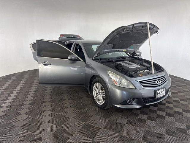 2012 Infiniti G25 photo 13