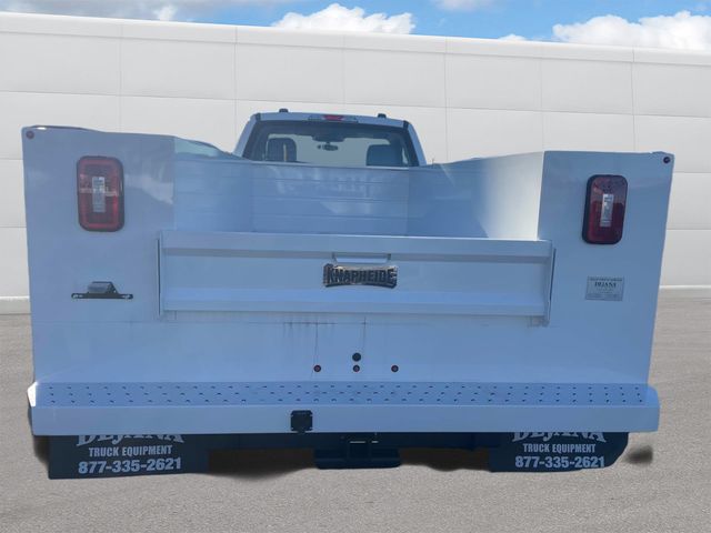 2024 Ford F-450 photo 3