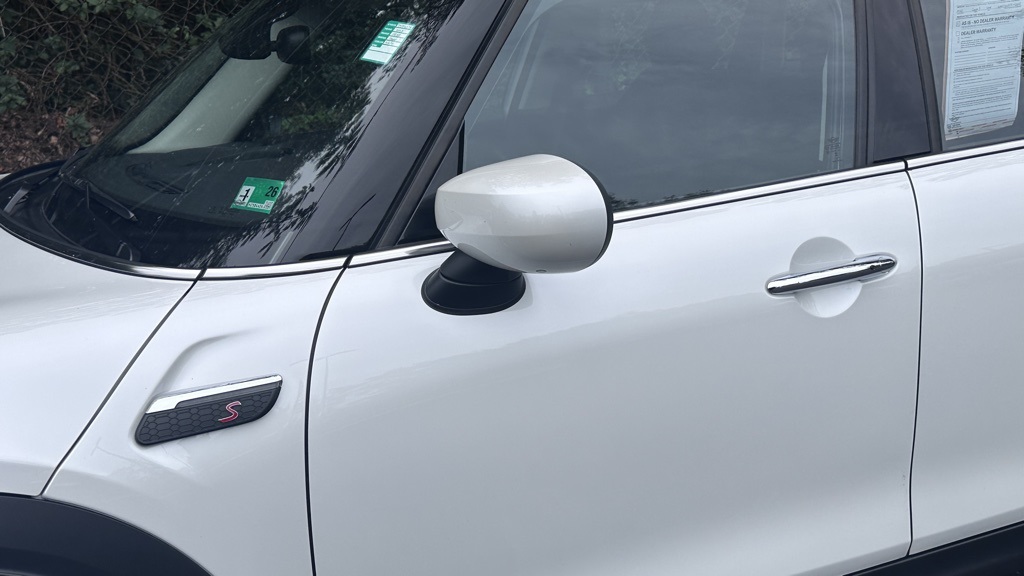 2024 Mini Cooper Hardtop S photo 10