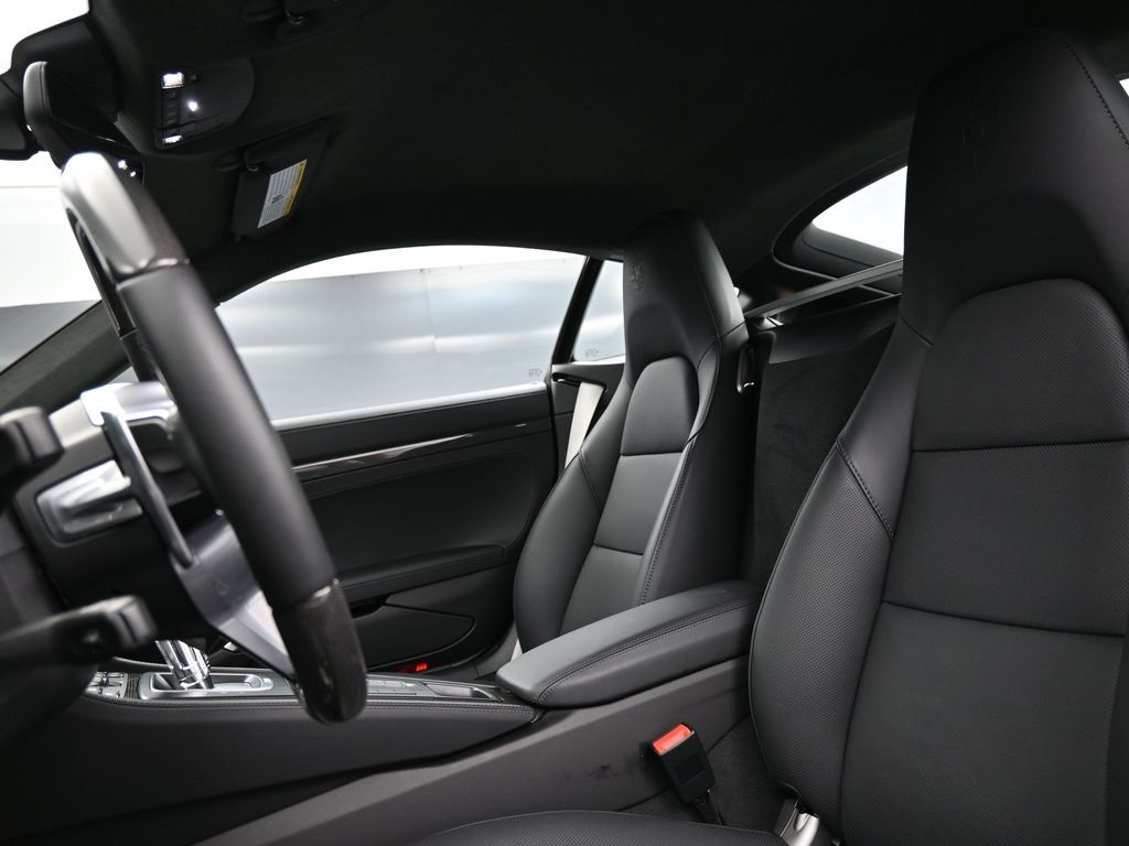 2025 Porsche Cayman GTS 4.0 photo 4