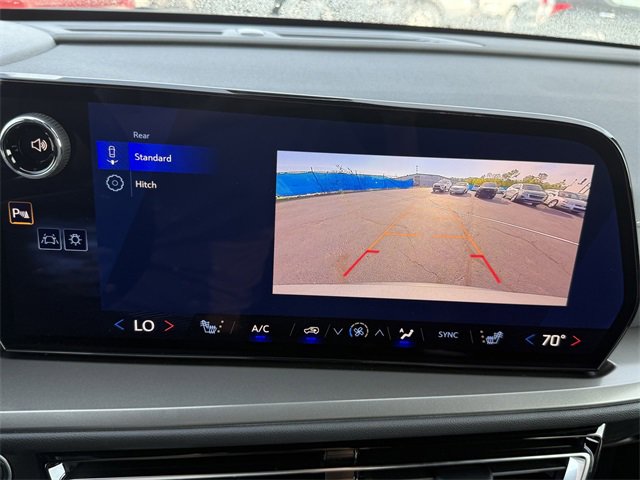2026 Chevrolet Traverse photo 12