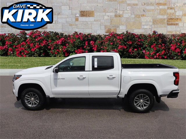 2025 Chevrolet Colorado Work Truck LT photo 4