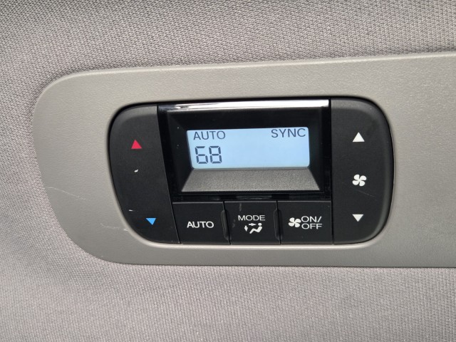 2019 Honda Odyssey Touring photo 42