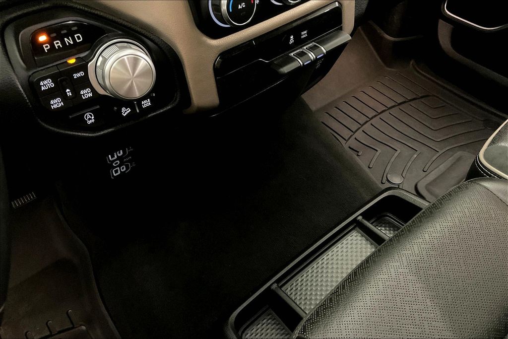 2019 Ram 1500 Laramie photo 29