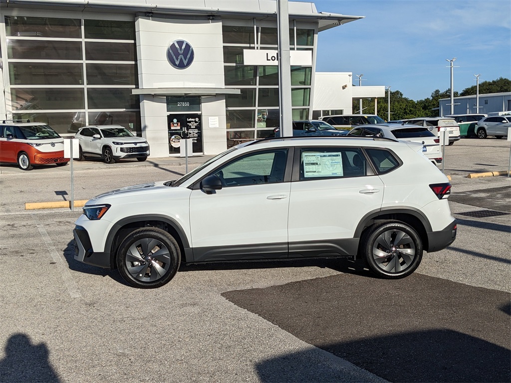 2025 Volkswagen Taos S photo 4