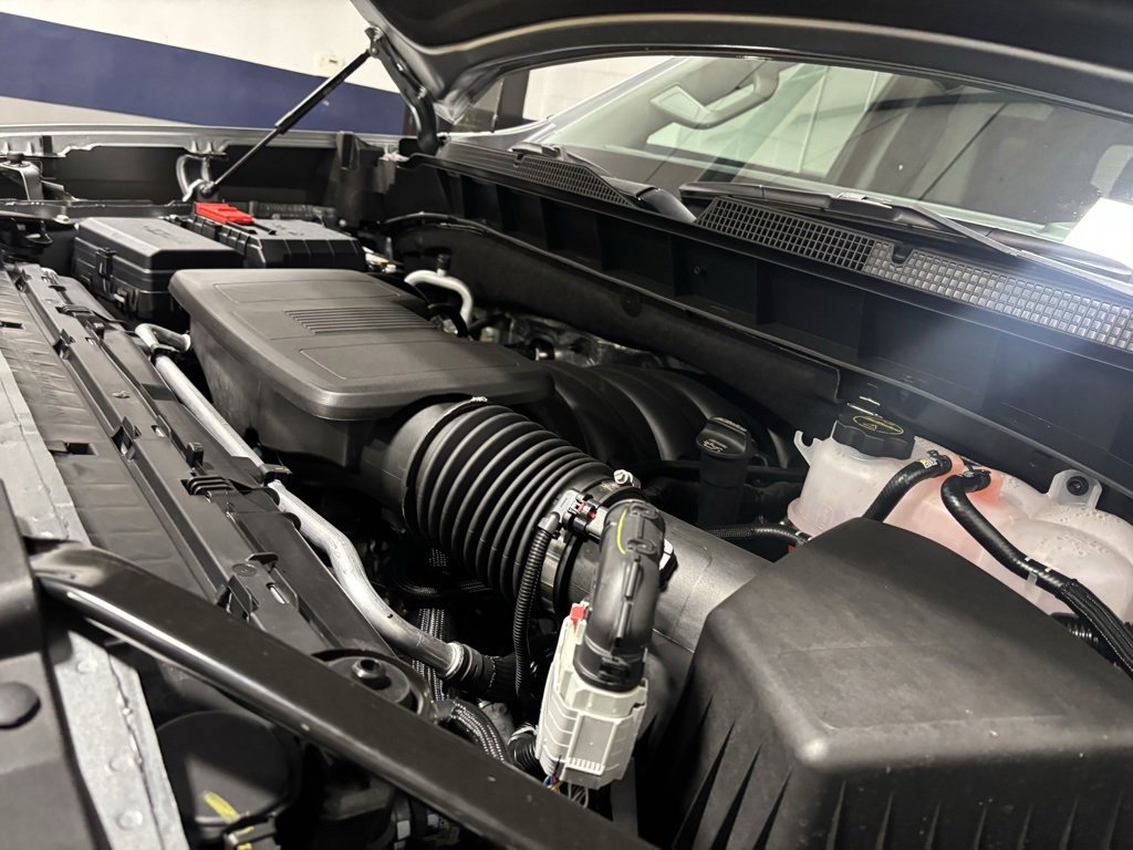 2026 Chevrolet Silverado 1500 LT photo 4