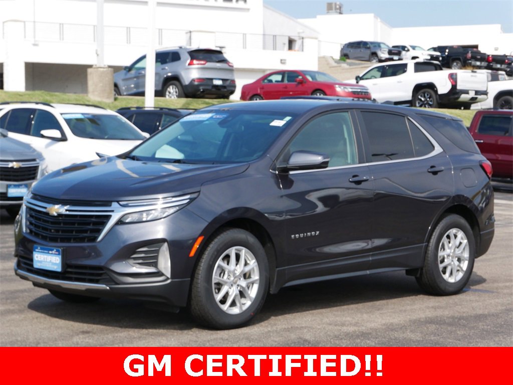 2022 Chevrolet Equinox LT photo 3