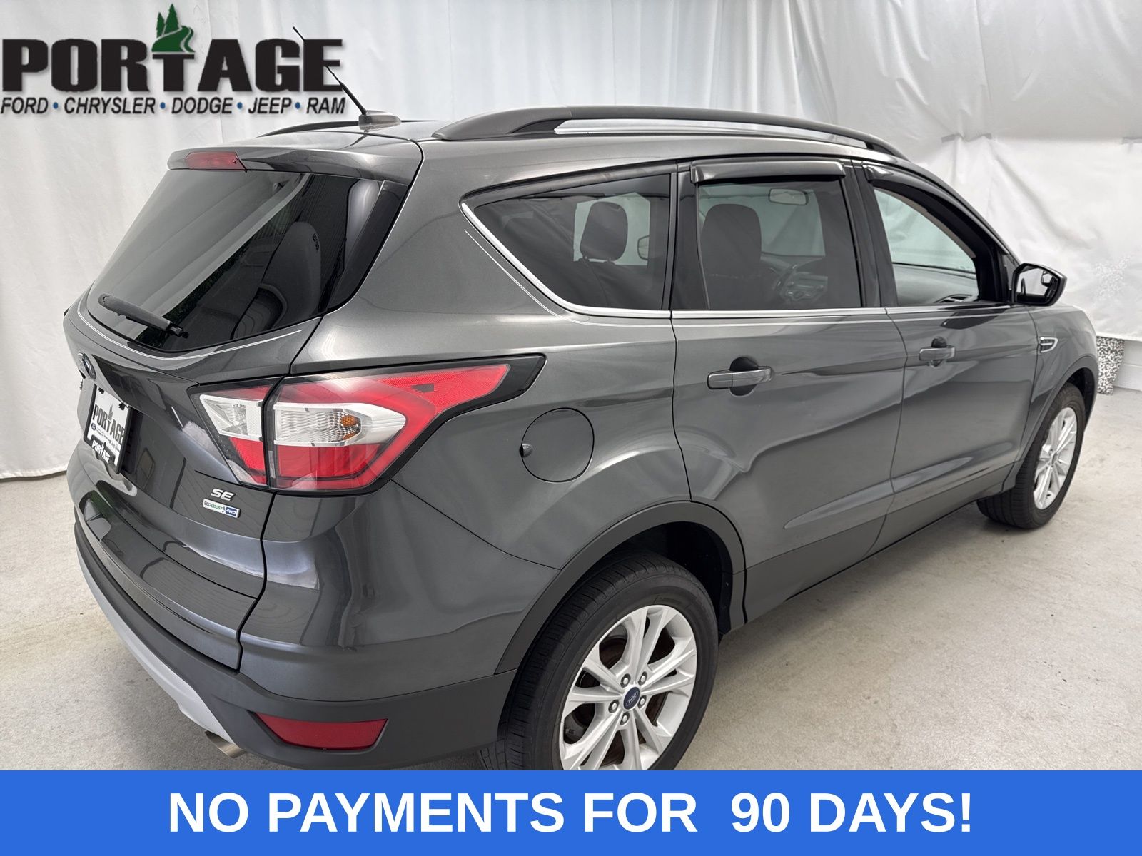 2018 Ford Escape SE photo 2