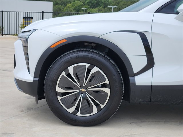 2025 Chevrolet Blazer EV photo 6