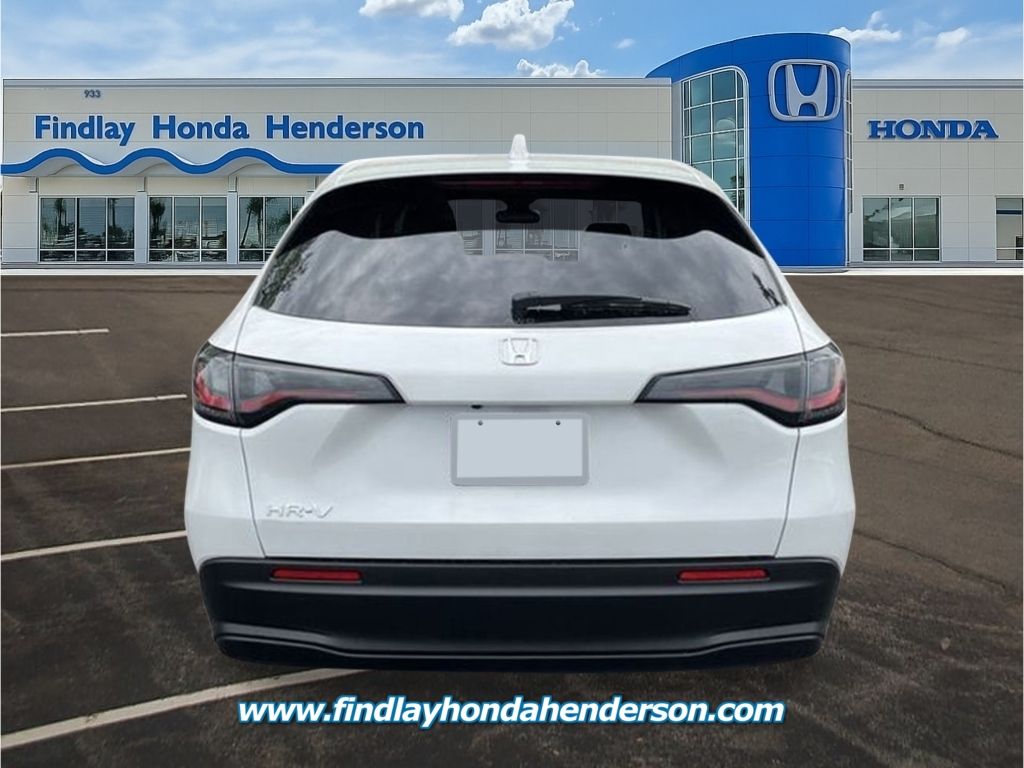2026 Honda HR-V LX photo 4