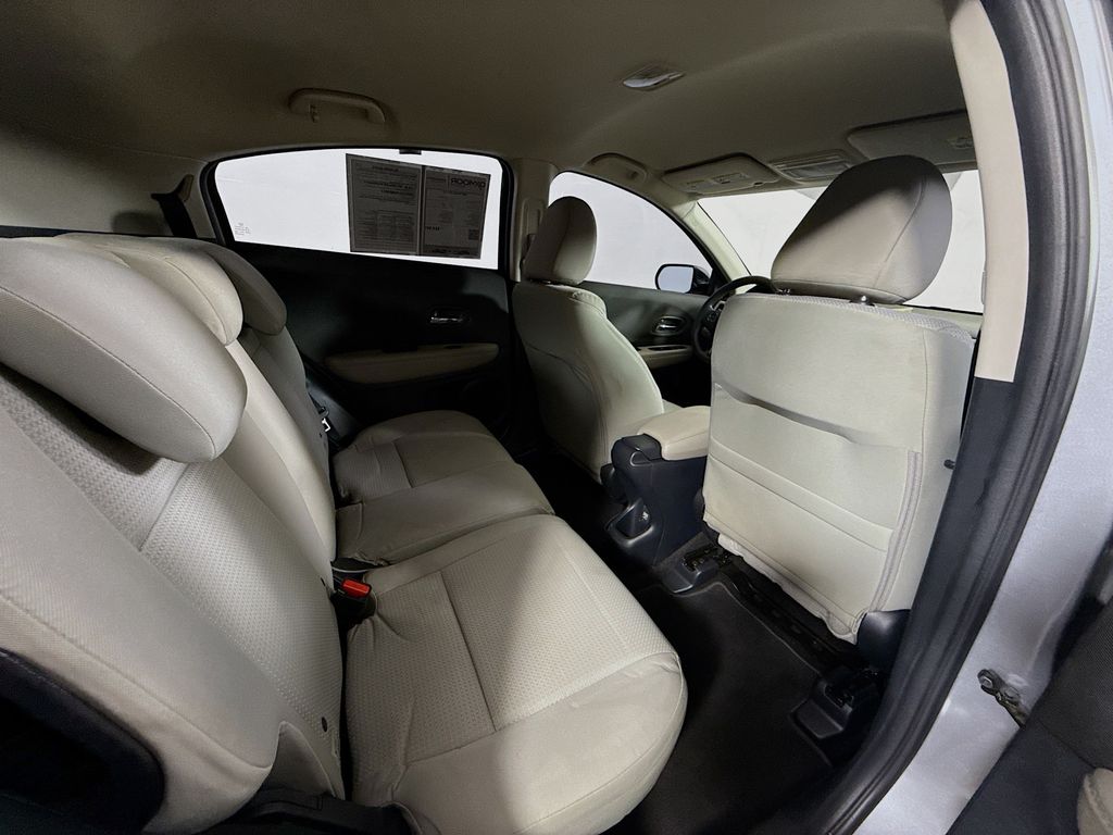 2021 Honda HR-V LX photo 23