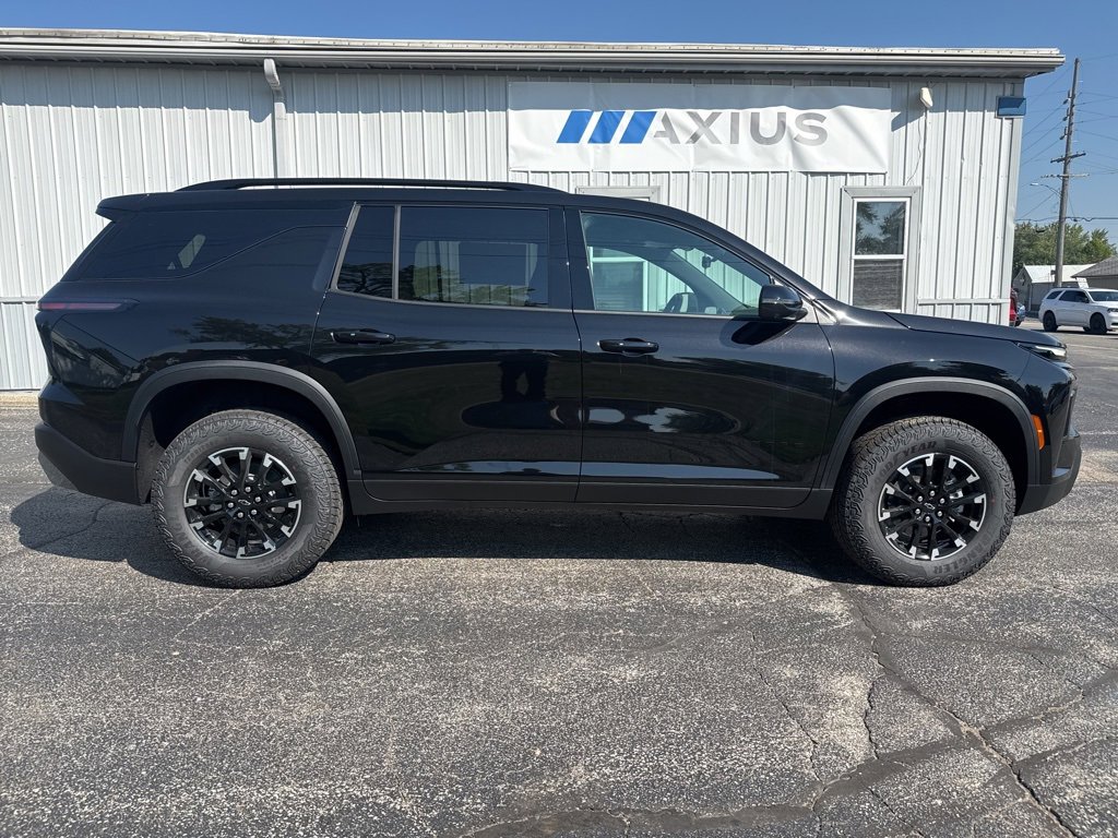 2026 Chevrolet Traverse Z71 photo 8