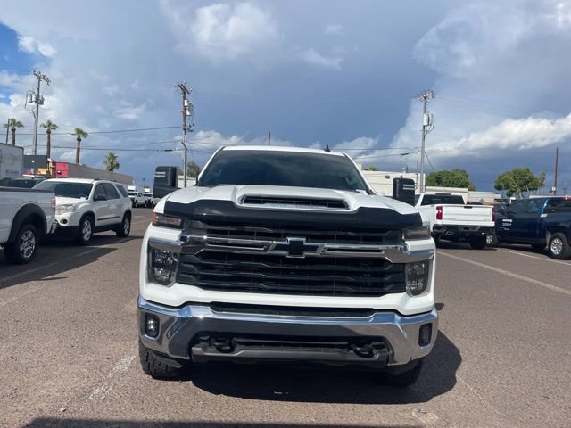 2024 Chevrolet Silverado 2500HD LT photo 4