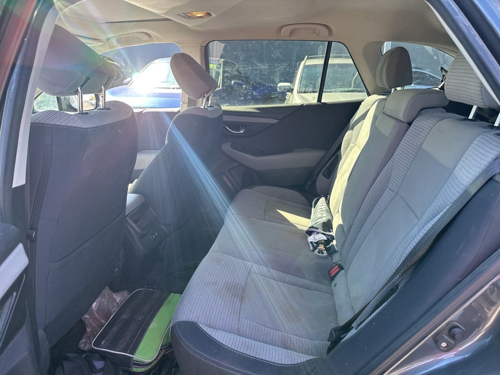 2020 Subaru Outback Premium photo 23