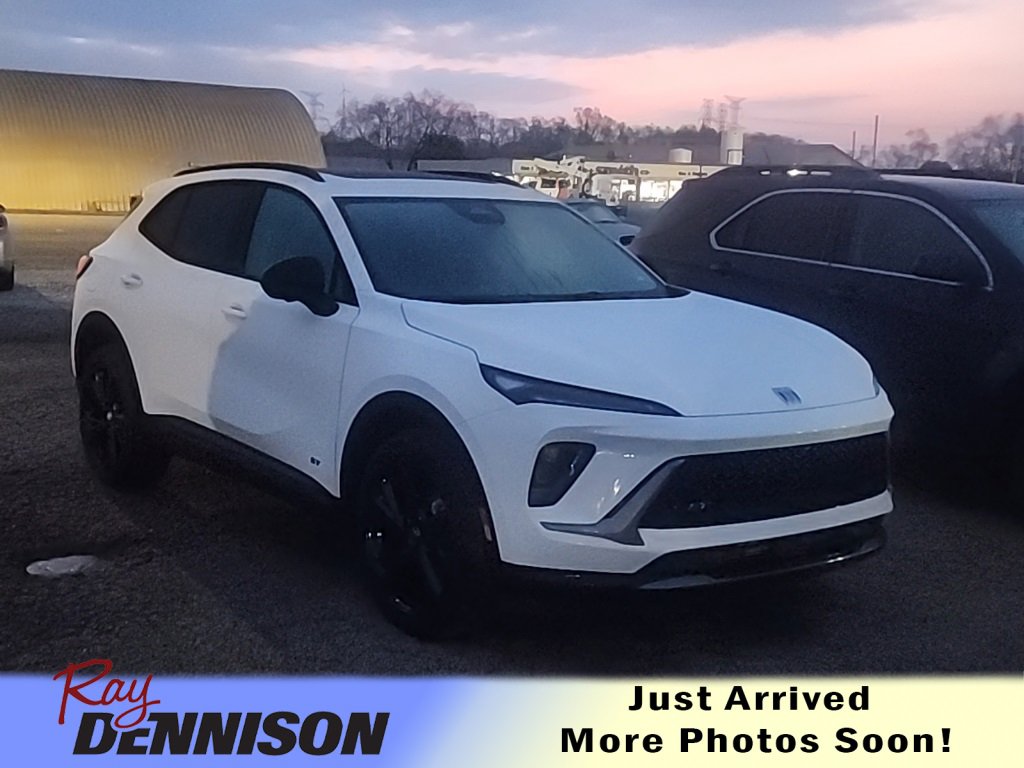 2026 Buick Envision Sport Touring's photo