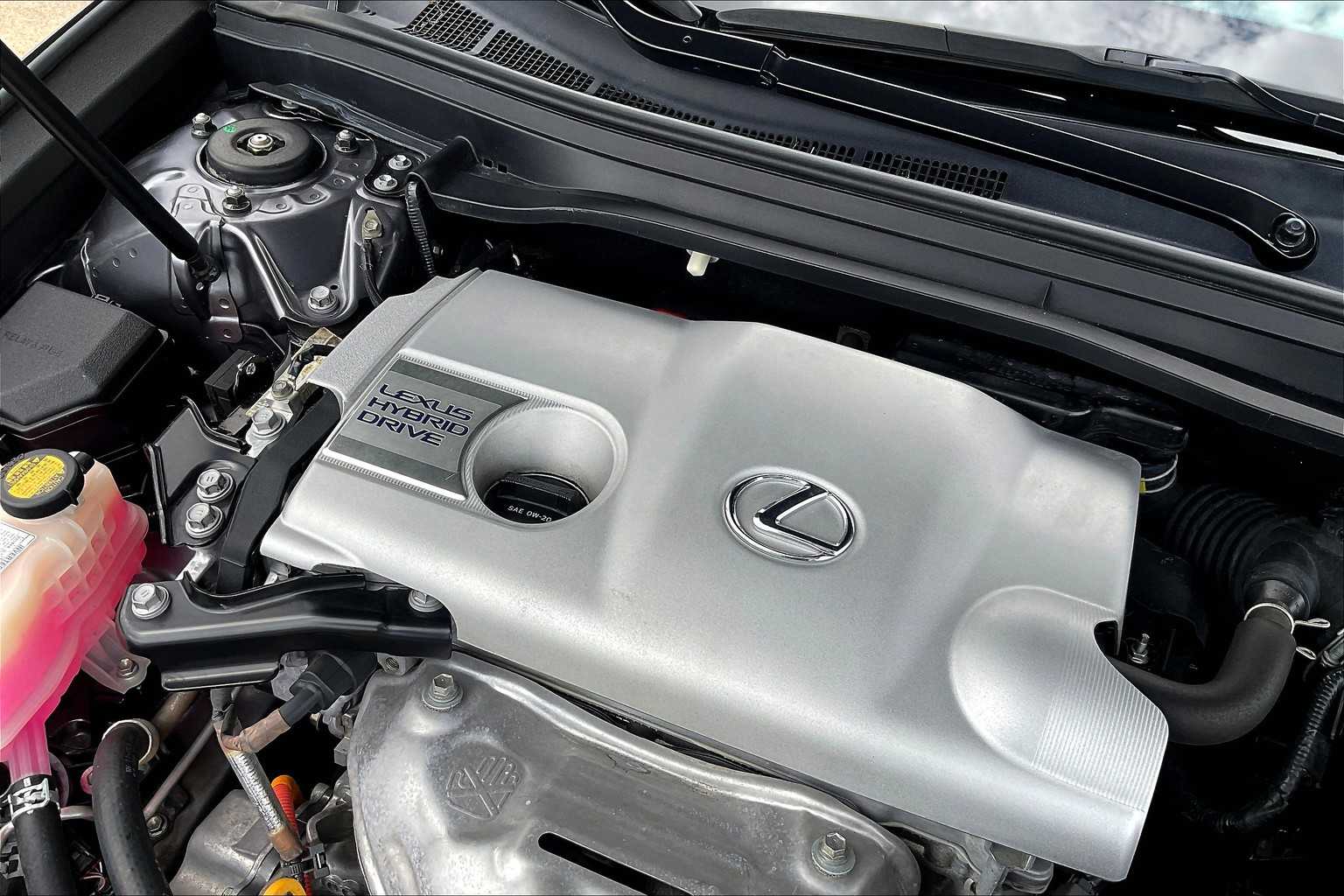 2013 Lexus ES 300h photo 30
