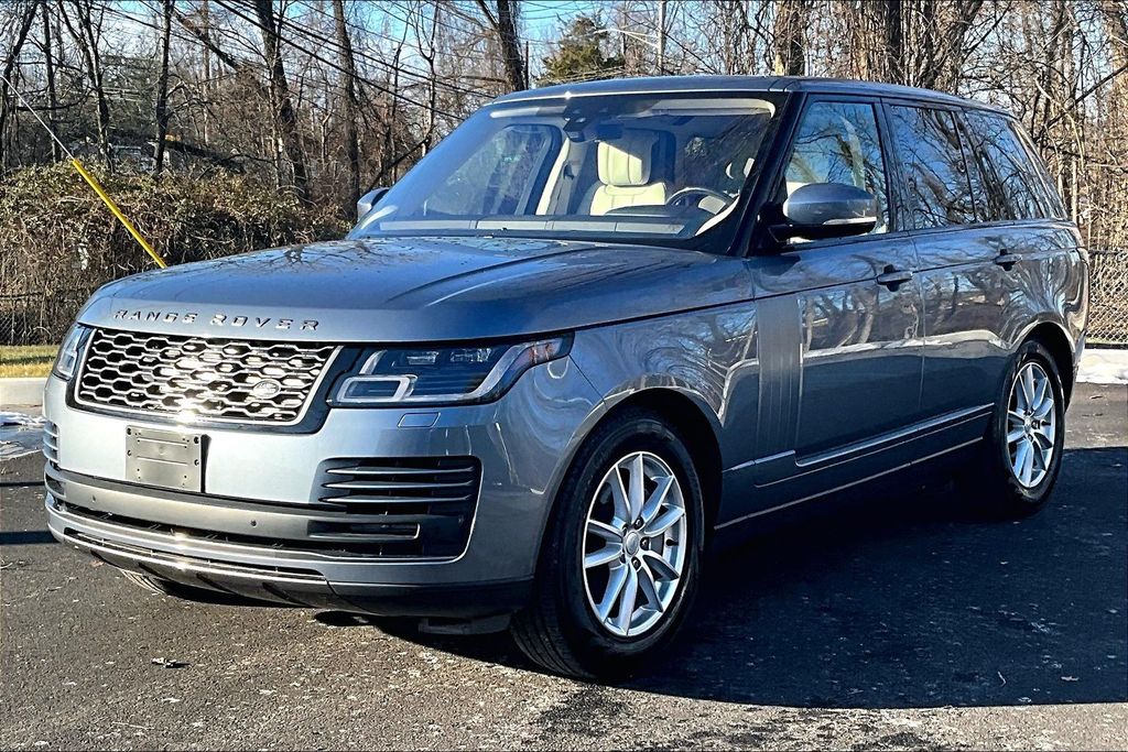 2021 Land Rover Range Rover Base's photo