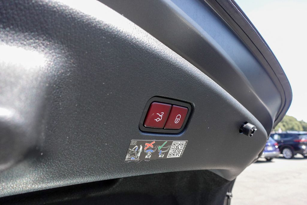2024 Mercedes Benz CLE 300 photo 25