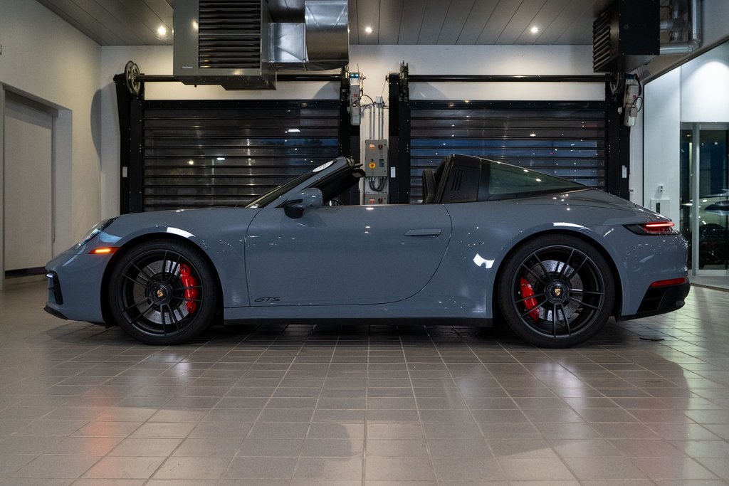 2023 Porsche 911 Targa 4 GTS photo 2