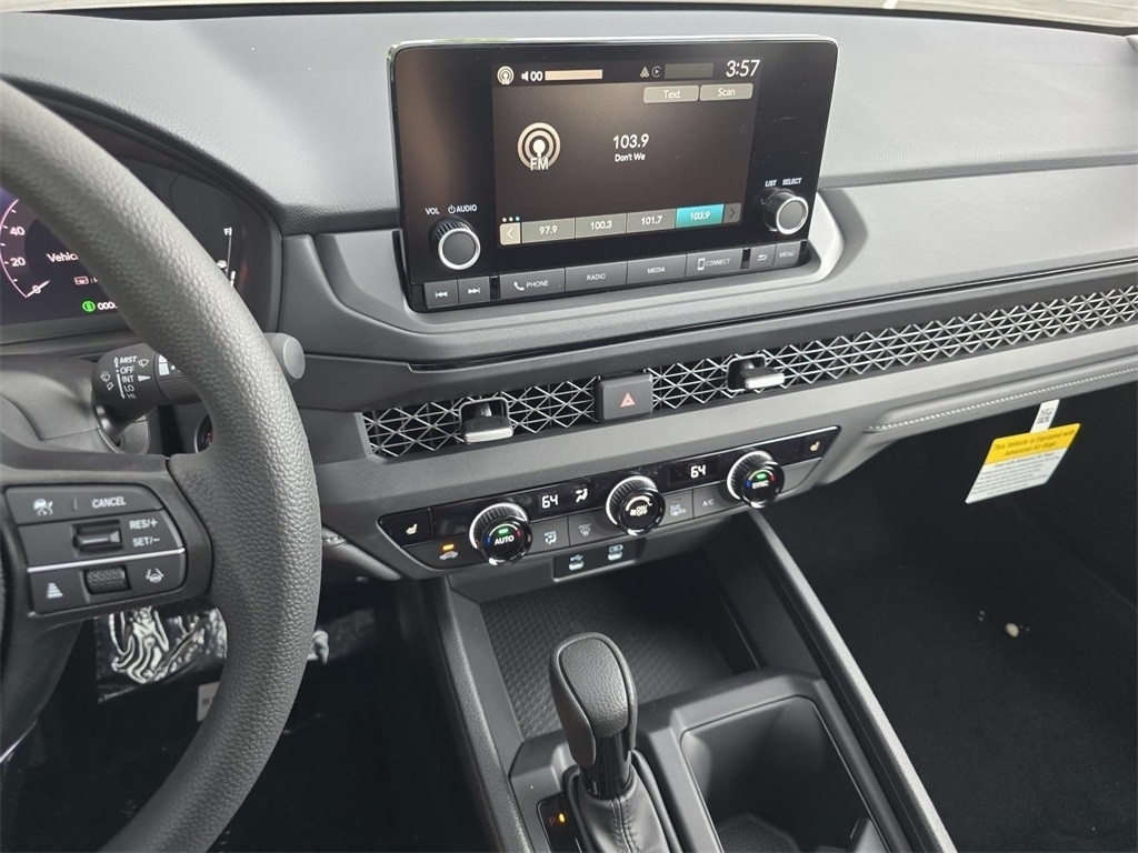 2025 Honda Accord SE photo 27
