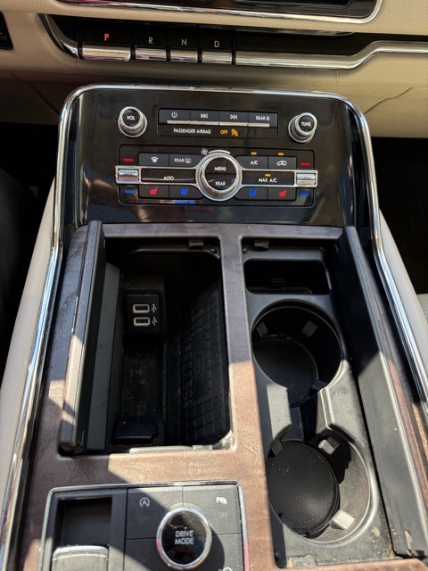 2019 Lincoln Navigator Reserve photo 14