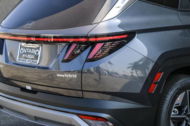 New 2025 Titan Gray Hyundai SEL Convenience image 38