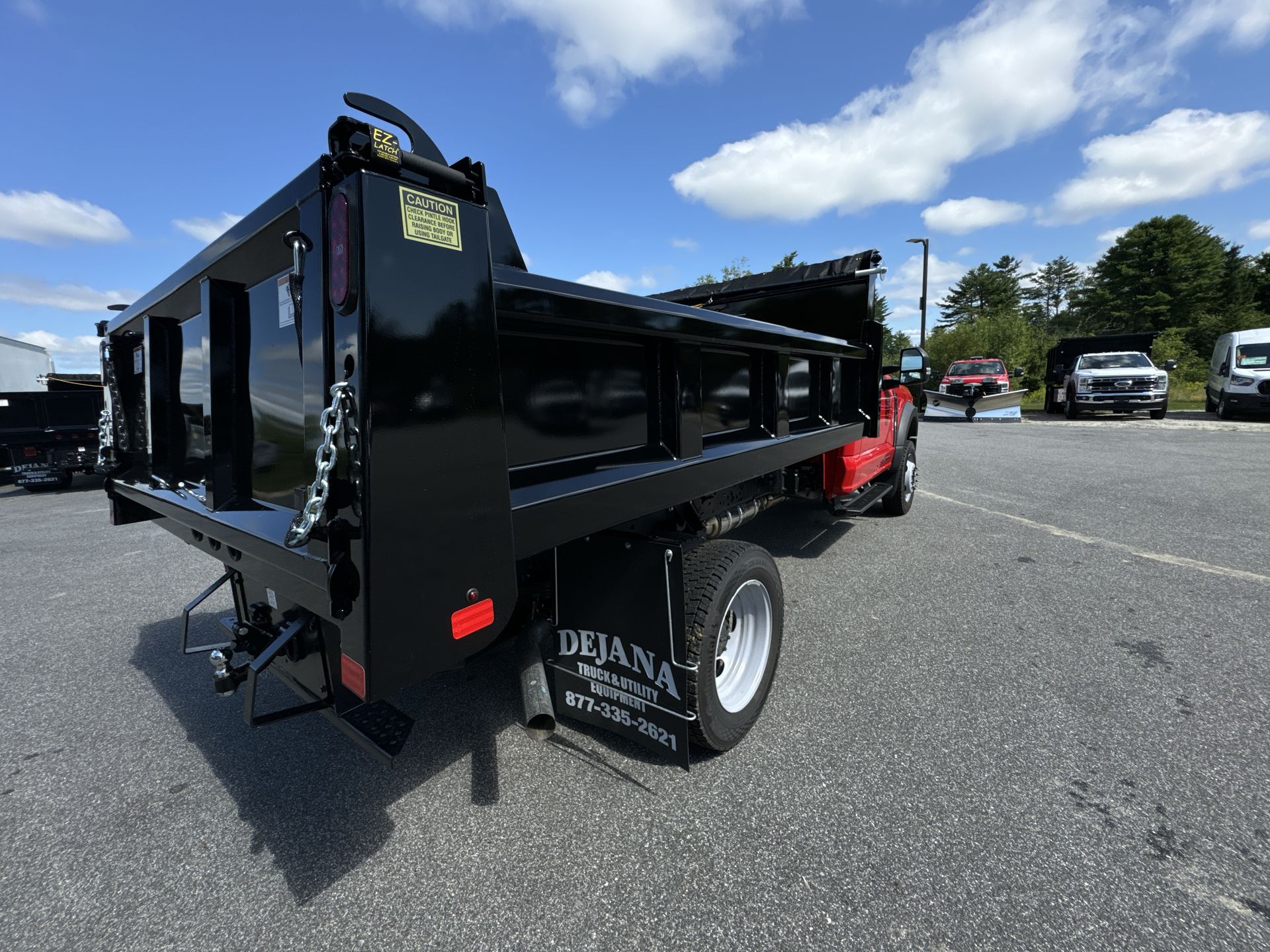 2024 Ford F-550 XL photo 4